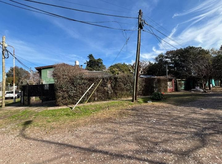 Venta y Alquiler Casa 3 Ambientes - Jose C Paz - 4