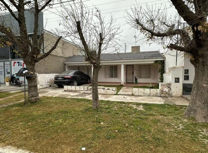 Vende Casa Pilar 2 Dorm. m Ypf - 3