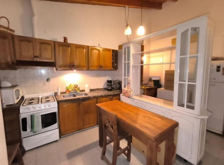 Venta Casa Esquina, 2 Dorm., Patio. Gllen - 5