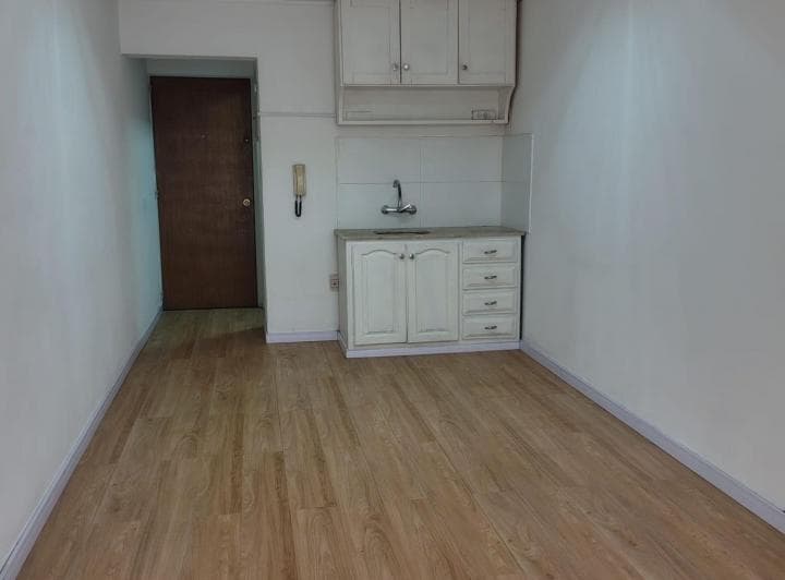 Venta Oficina Piso Alto Oportunidad Centro - 2