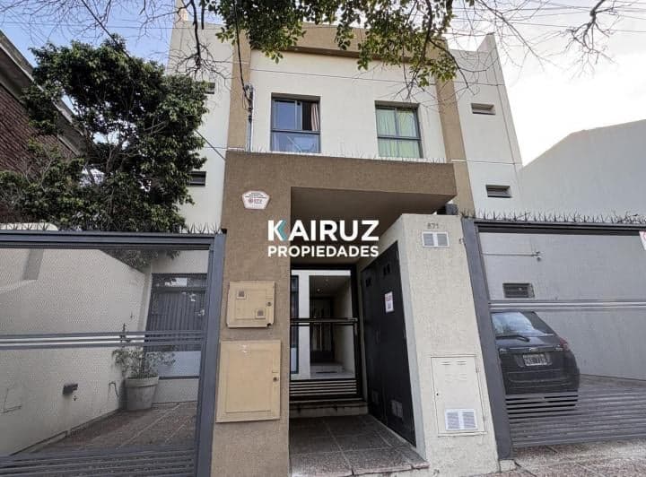 Apto Credito - Departamento de un Dormitorio en Barrio General Paz - 3