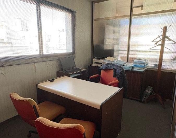 Oficinas 60 m² de Categoría en Tribunales | Tucumán y Uruguay | Estado Impecable. Muy Luminosas. - 4