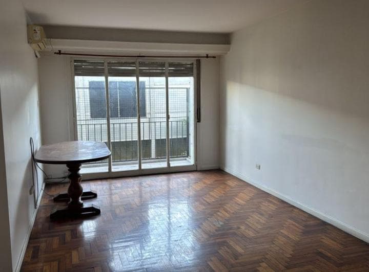 Excelente Tres Ambientes a La Venta en Parque Chacabuco! - 2