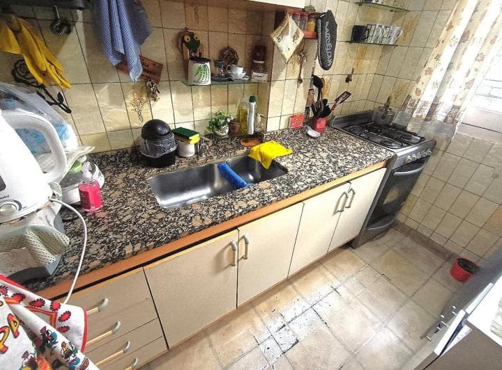 Venta Depto Amplio 2 Amb y Medio en Floresta 43 m² - 2
