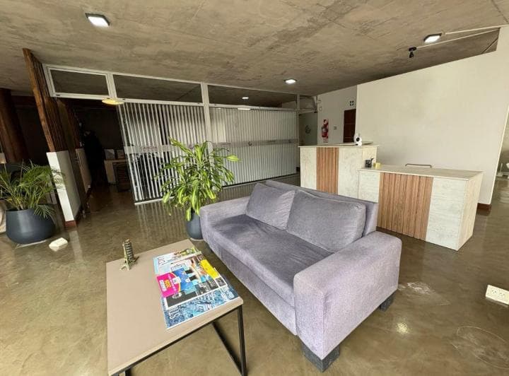Oficina en Venta Ubicada en Casuarinas Garden Canning - 2