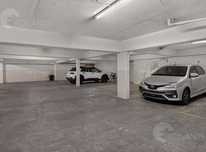 Cochera 23 m² Fija y Cubierta Colegiales - 2