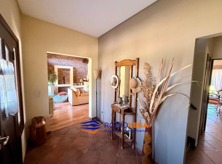 Casa en Alquiler Anual en Campos de Alvarez - 2