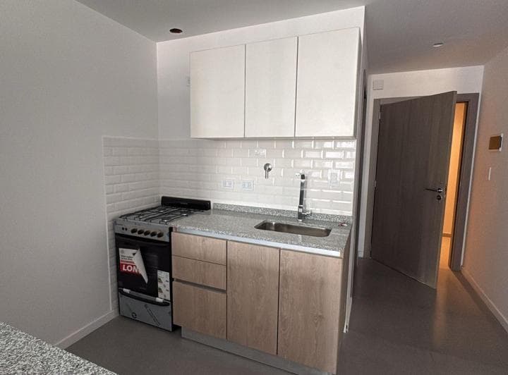 Departamento en Alquiler a Estrenar en Floresta. 6g - 2