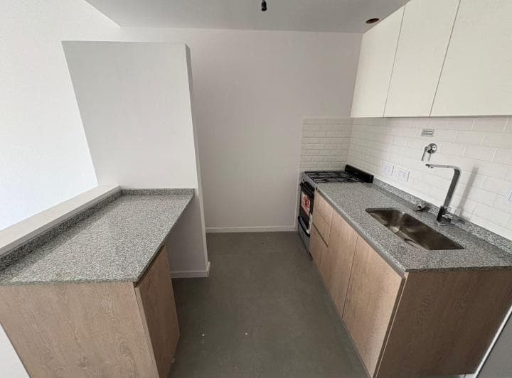 Departamento en Alquiler a Estrenar en Floresta. 6g - 4