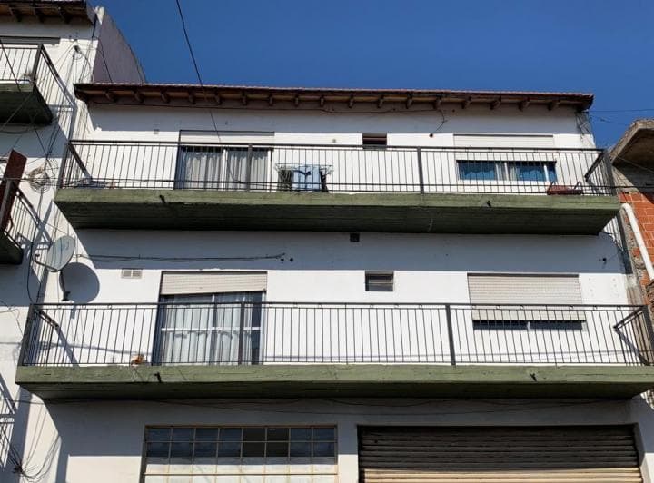 Depto. 2 Amb Amplios en San Justo (Bº San Nicolás) - 2