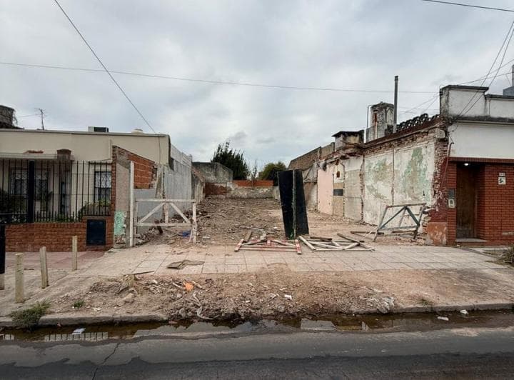 Venta Terreno 251 m&sup2;, en Remedios de Escalada. - 3
