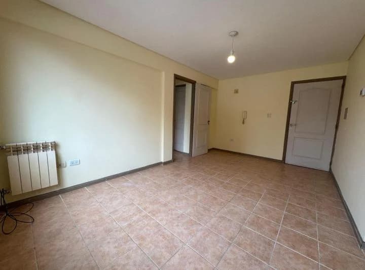 Departamento en Venta C/ Cochera en Godoy Cruz - 3