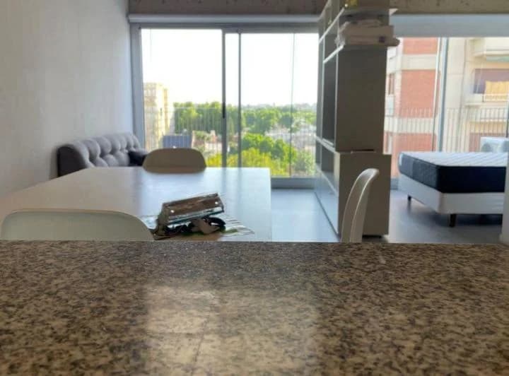 Monoambiente Equipado en Alquiler en Villa Urquiza. Balcon. Piso Alto. - 3