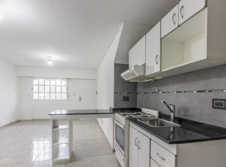 Venta PH 2 Amb. Pb Al Frente con Patio | San Justo - 3