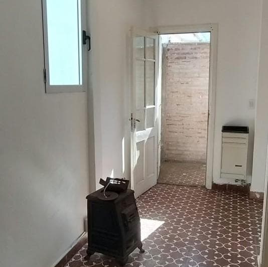 Venta PH 2 Ambientes en Planta Baja con Patio - La Perla - 5