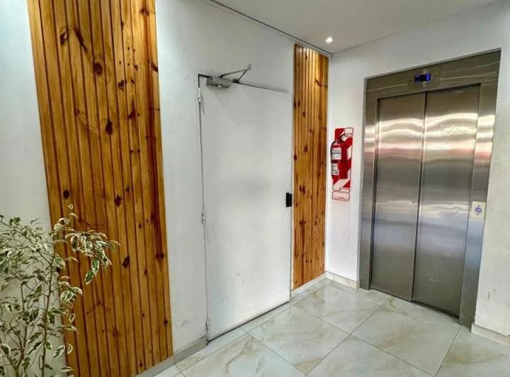 Departamento un Ambiente en Venta - 2