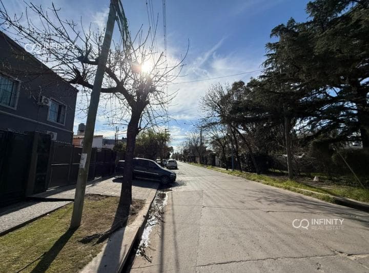 Venta Lote 307 m² - Apto Credito - Financiacion - Permuta - Ideal Inversion - 5