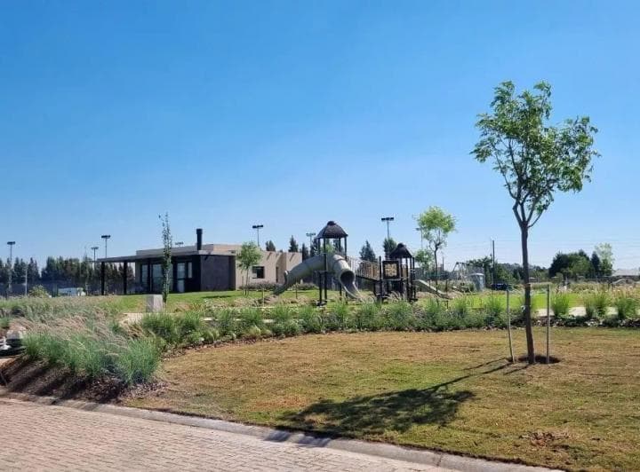 Lote a La Laguna Barrio Privado Las Victorias - 4