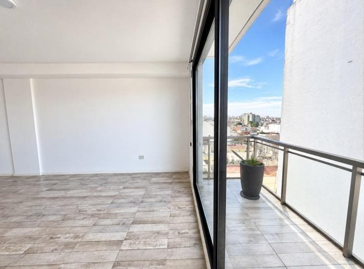 Monoambiente con Balcon a Estrenar en Venta - Av Directorio 3800 - 5