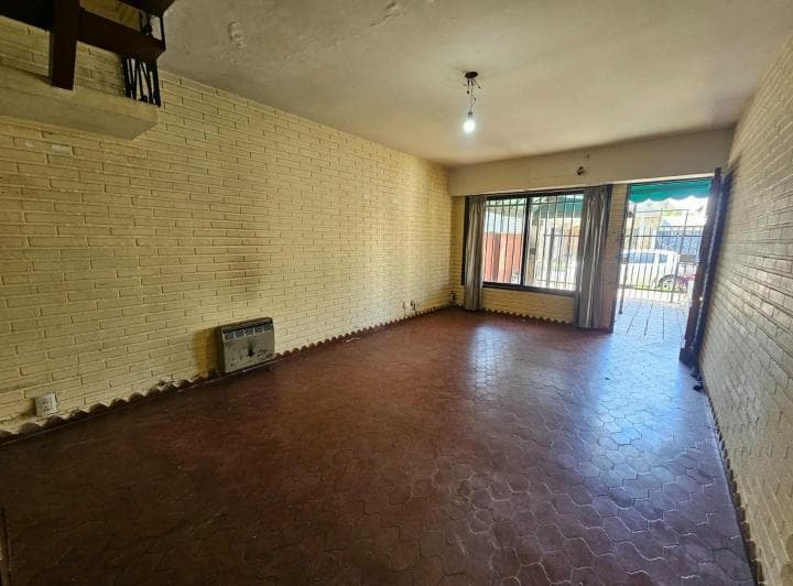 Duplex / Triplex en Venta Castelar Norte - 4