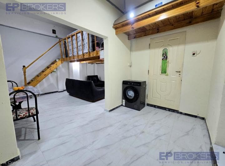 Venta PH 2 Amb, con Entre Piso, Sin Expensas, Barracas - 3