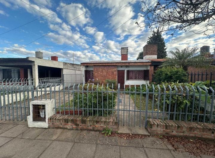 Venta Casa 3 Dor a Reciclar Marquez de Sobremonte - 4