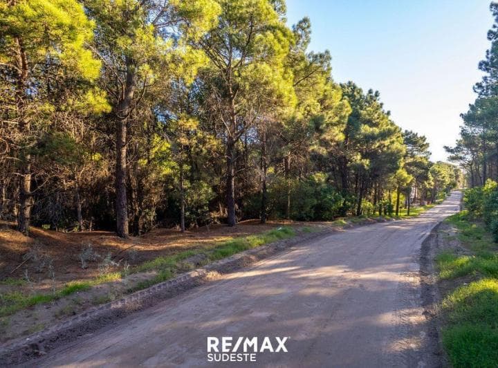 Venta Lote de 920 m en Pinar del Golf - 2