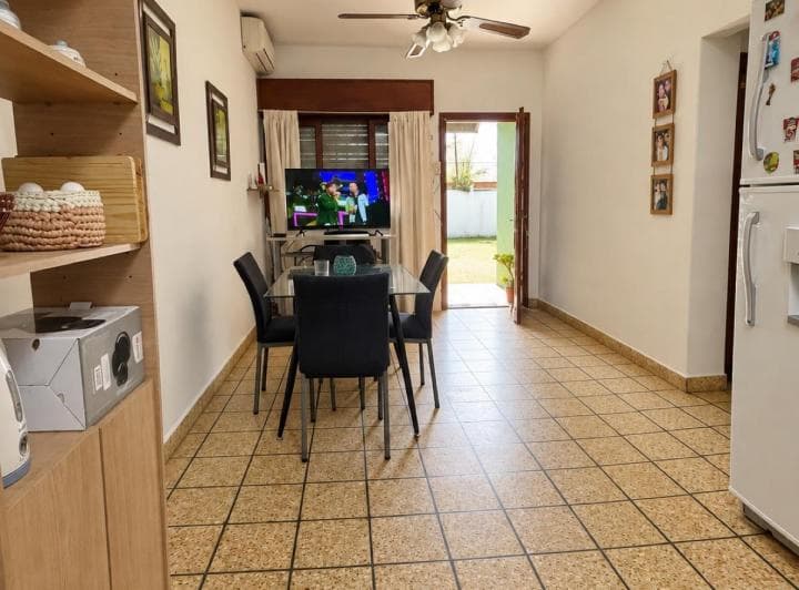 Casa 2 Amb en Lote Propio con Potencial y Cochera Para 3 Autos. - 4