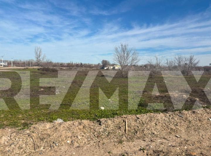 Terreno en Barrio San Gabriel II 275 m² - 3