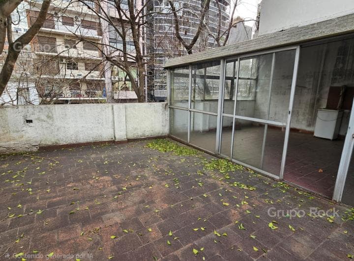 Local Comercial y PH con Terraza - 3
