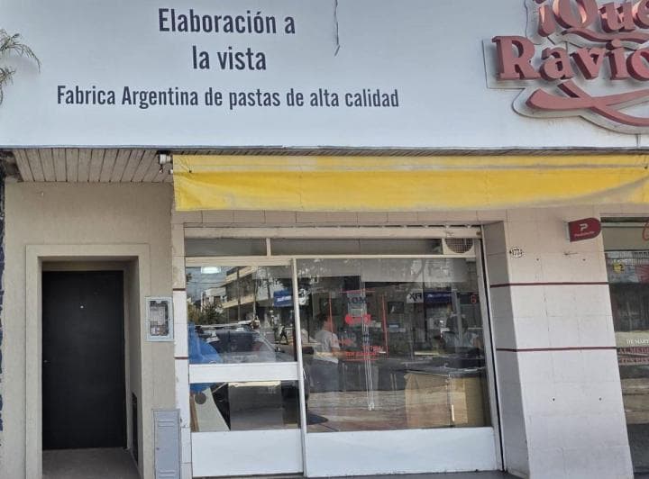 Local Comercial con Excelente Ubicación en Martínez. 75 m² - 4