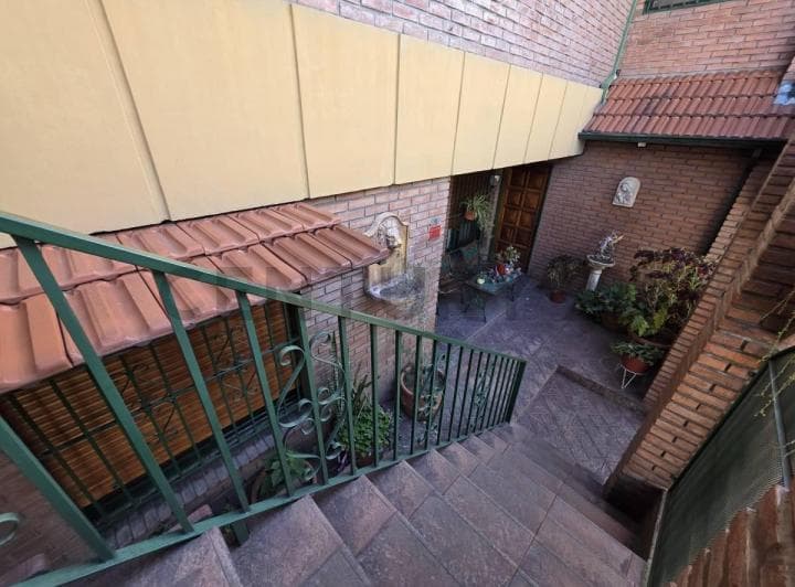 Venta Gran PH de 8 Ambientes de Categoría, en Villa Maipú / Permuta. - 5