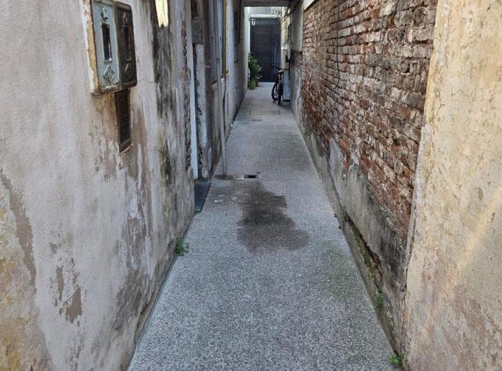 Venta Pasillo Dos Dorm. a Reciclar Abasto - 5