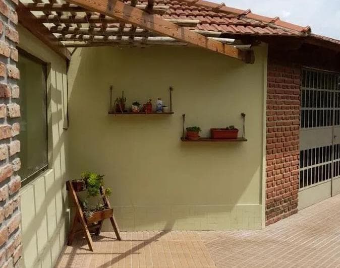 Casa en Venta - 3 Dorm. 4 Baños - Olavarria - 4