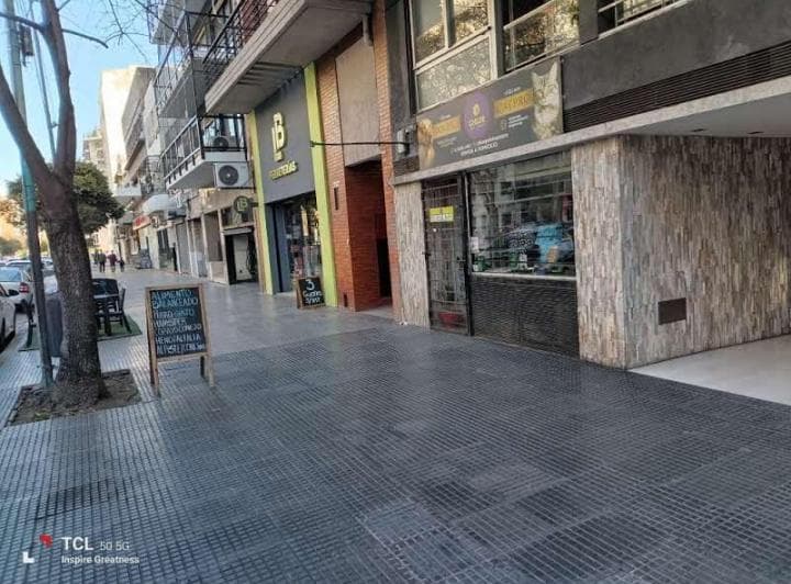 Departamento de Lujo 2 Ambientes Amplio y Luminoso a m del Cid Campeador, Apto Credito. - 3