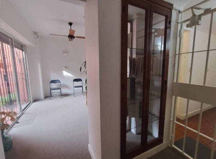 Venta PH Al Frente con Terraza y Cochera, Ciudadela - 5
