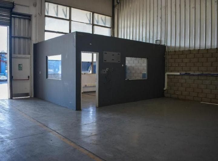 Alquiler Depósito 1380 m&sup2; en Predio Villa Ballester - 4