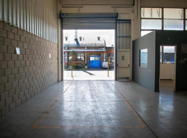Alquiler Depósito 1380 m&sup2; en Predio Villa Ballester - 3