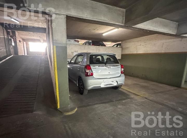 Cochera en Venta en Amenábar Al 1500 - 2
