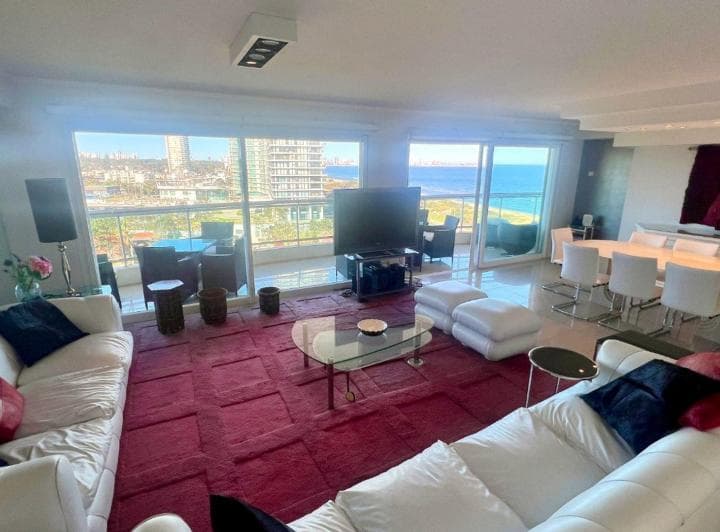 Departamento 3 Dorm. con Vista Al Mar - 4