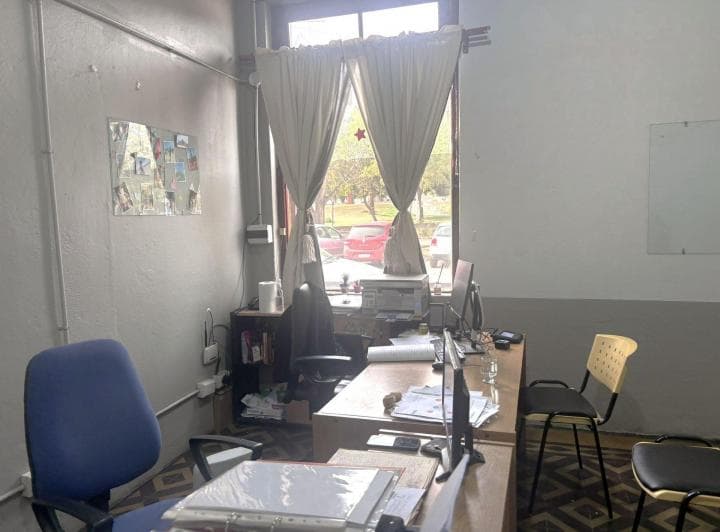 Se Vende Casa C/ 3 Locales y Escritura en La Paz - 3