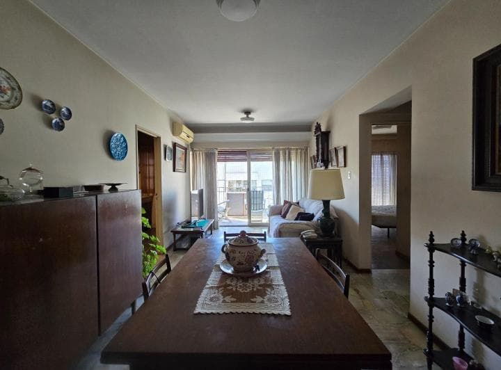 Departamento 3½ Ambientes con Balcón Cochera en Ramos Mejía - 2