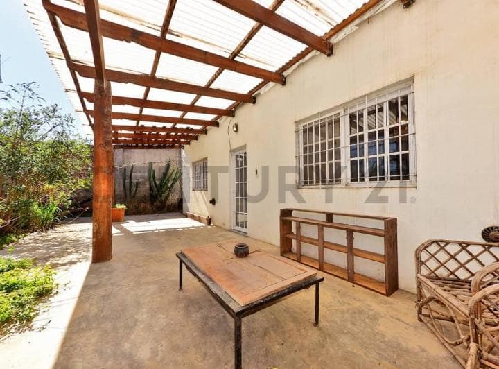 Venta Casa 3 Ambientes Jardín y Local en Areco - 4