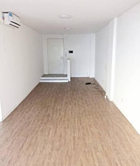 Venta Oficina Tres Ambientes Belgrano con Seguridad en Super Oportunidad. - 5