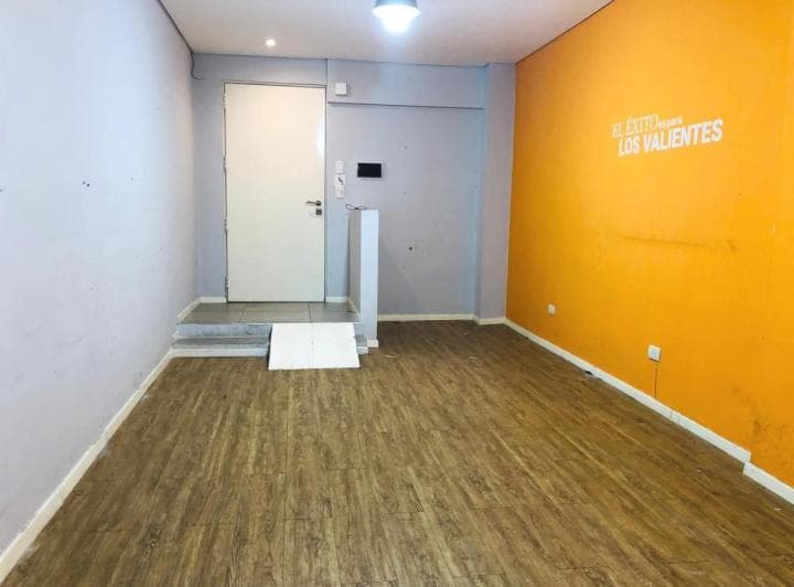 Venta Oficina Tres Ambientes Belgrano con Seguridad en Super Oportunidad. - 3