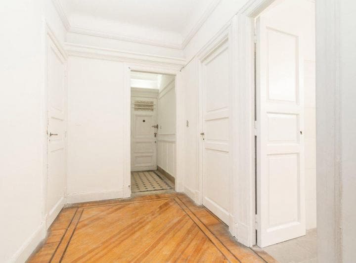 Venta Semipiso 3 Amb. Apto Profesional Balvanera - 2