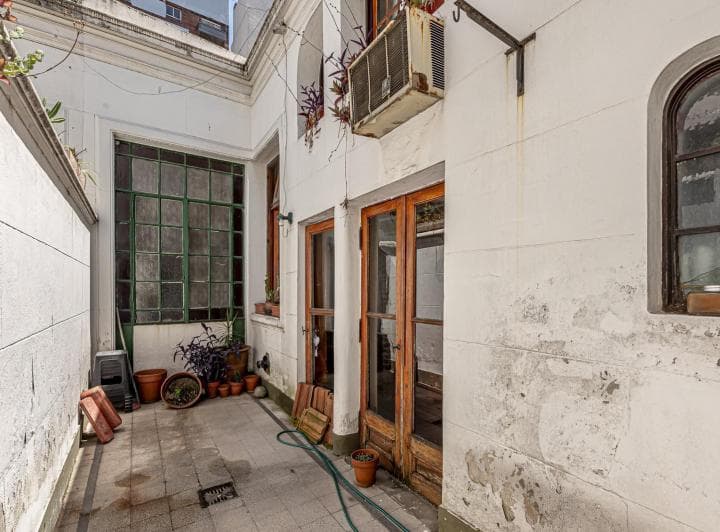 Venta PH Belgrano. 92 m² Totales. 3 Ambientes y Escritorio. Patio. Bajas Expensas. - 3