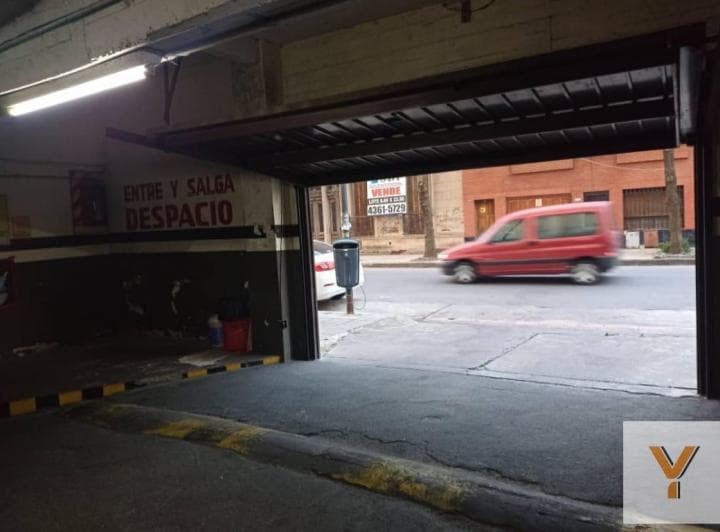 Cochera en Venta - 12 m² - Barracas - 4