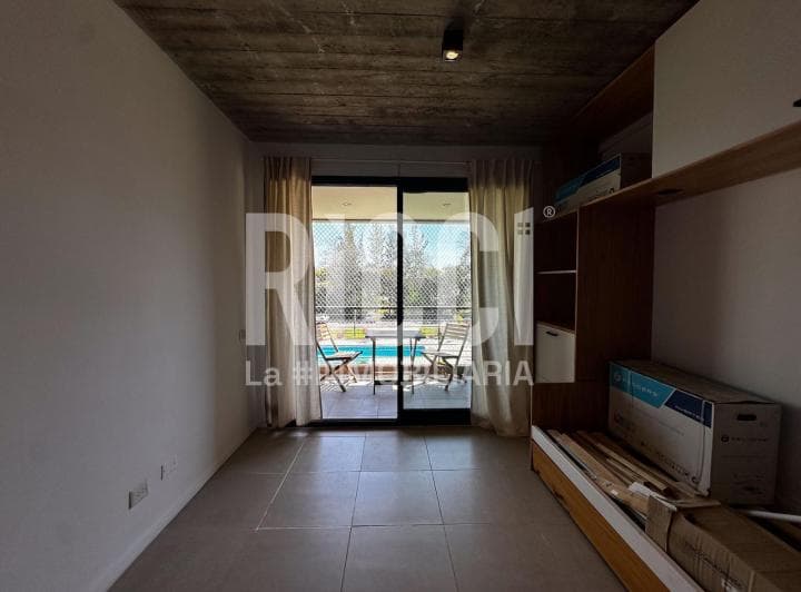Monoambiente en Venta Ranelagh con Cochera - 2
