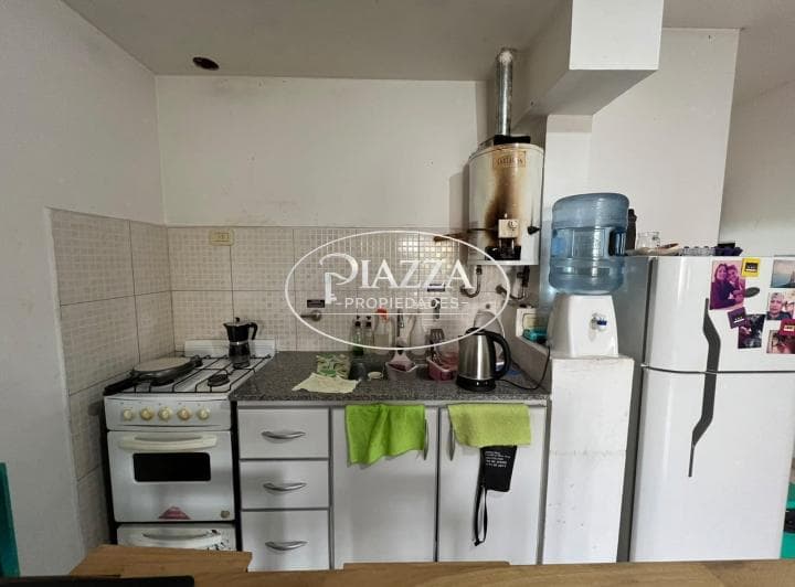 Monoambiente con Balcon Al Frente - 40 Entre 25 y 26 - 5